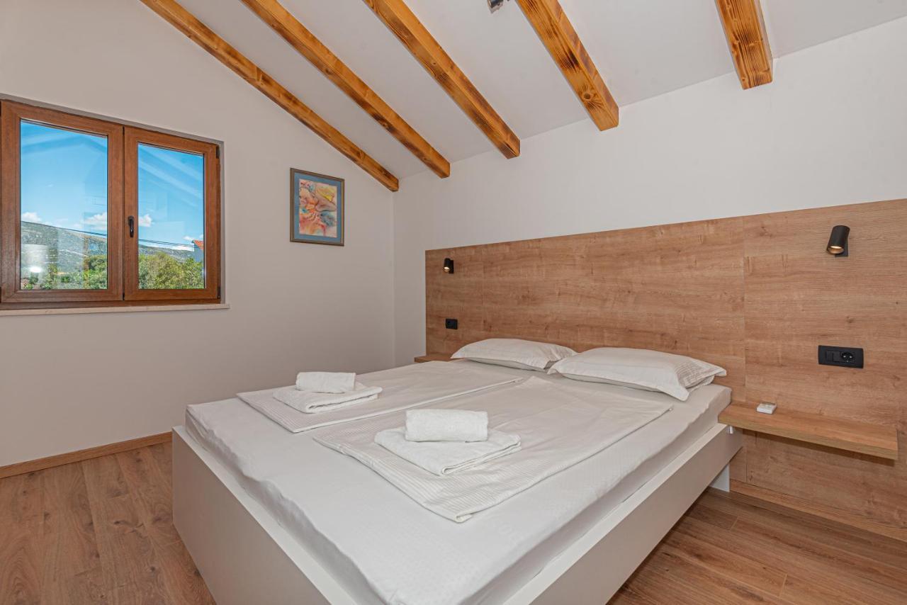 Casa Del Sol Villa Dubrava  ภายนอก รูปภาพ
