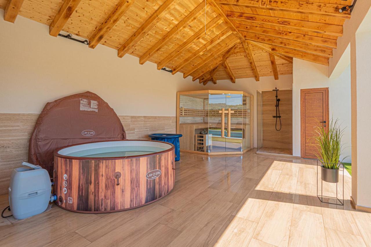 Casa Del Sol Villa Dubrava  ภายนอก รูปภาพ