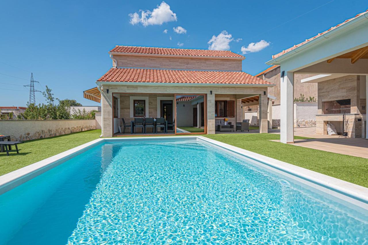 Casa Del Sol Villa Dubrava  ภายนอก รูปภาพ